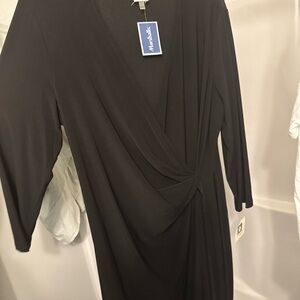 Anne Klein Black Ruched Sheath Dress V-Neck